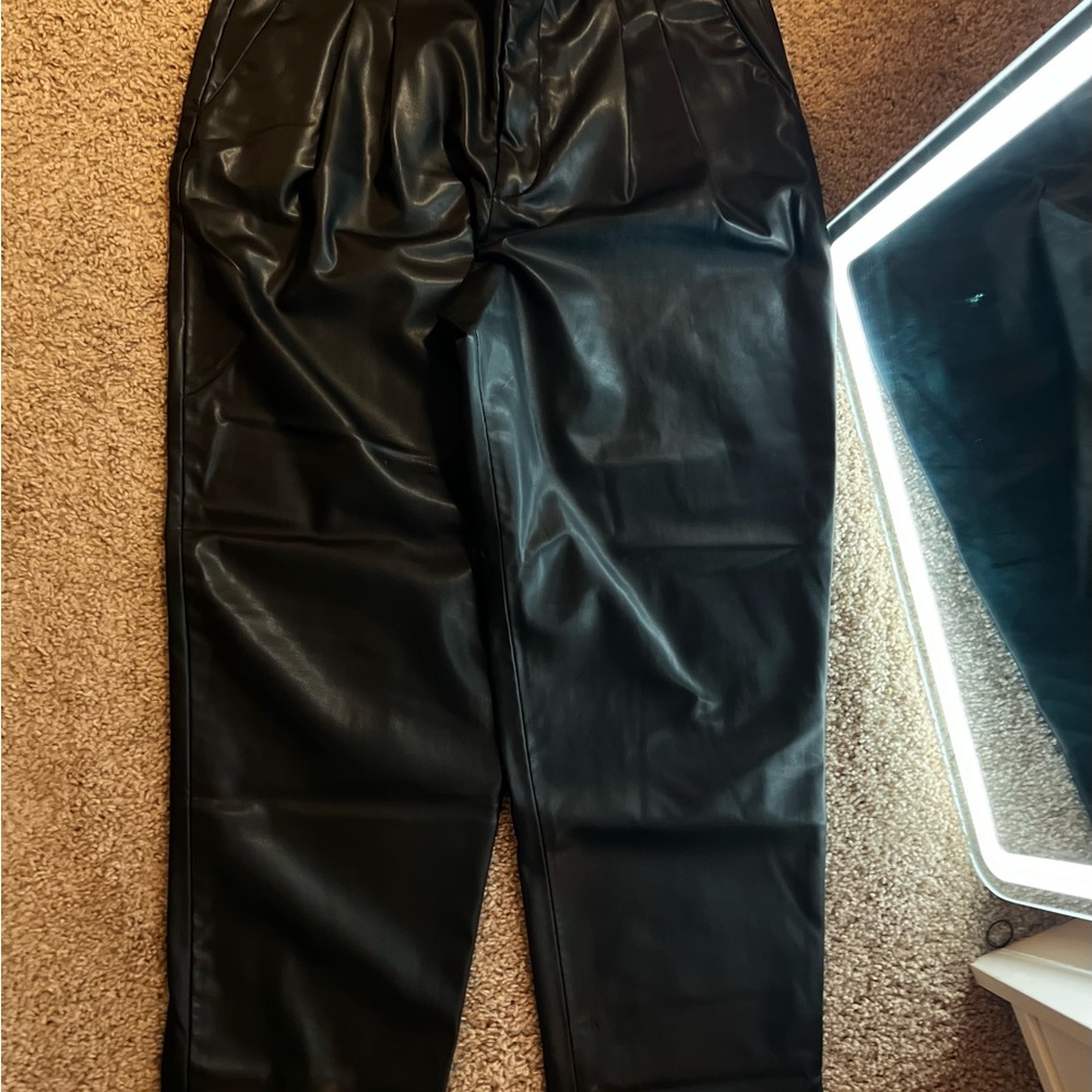 Zara women  Sleek Black Faux Leather Pants